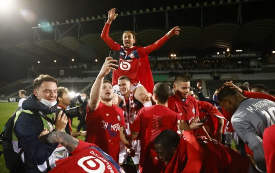 Chiến thắng của Lille (83 điểm) giúp họ chính thức lên ngôi vô địch